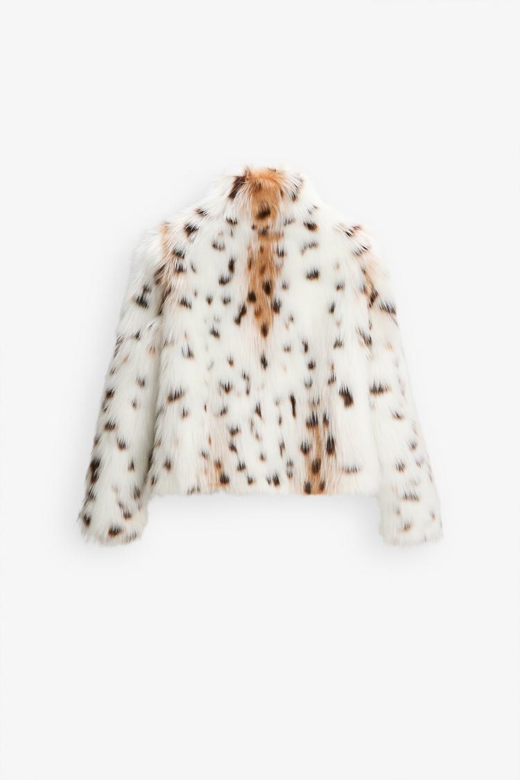JAKKE I KUNSTPELS MED LEOPARDMØNSTER