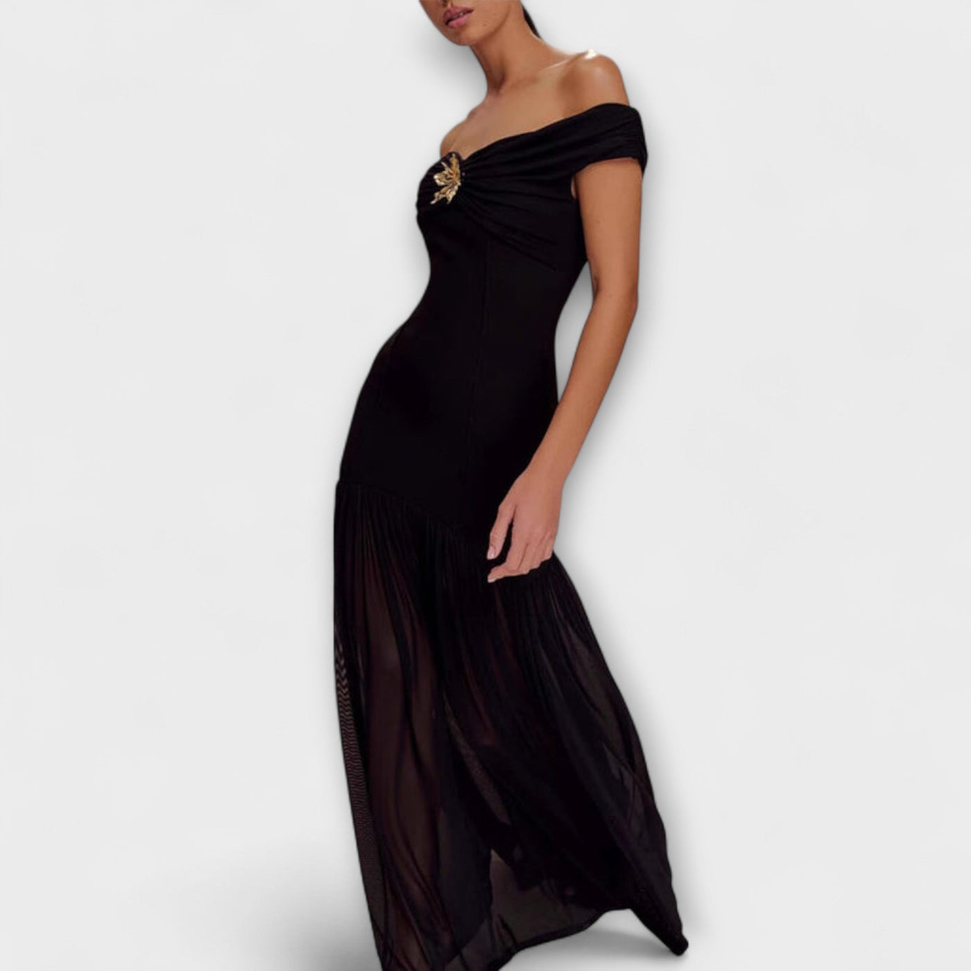 Maelie - Stilfuld stropløs Bodycon-maxikjole med blomsterdekorationer