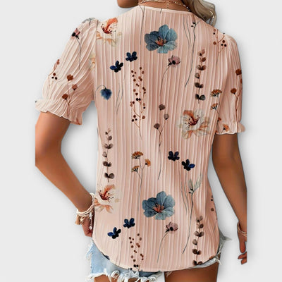 Emily - Modet Bluse med spidse Udsnit