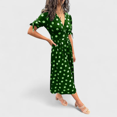 Monique - Elegant Kjole med Prikker