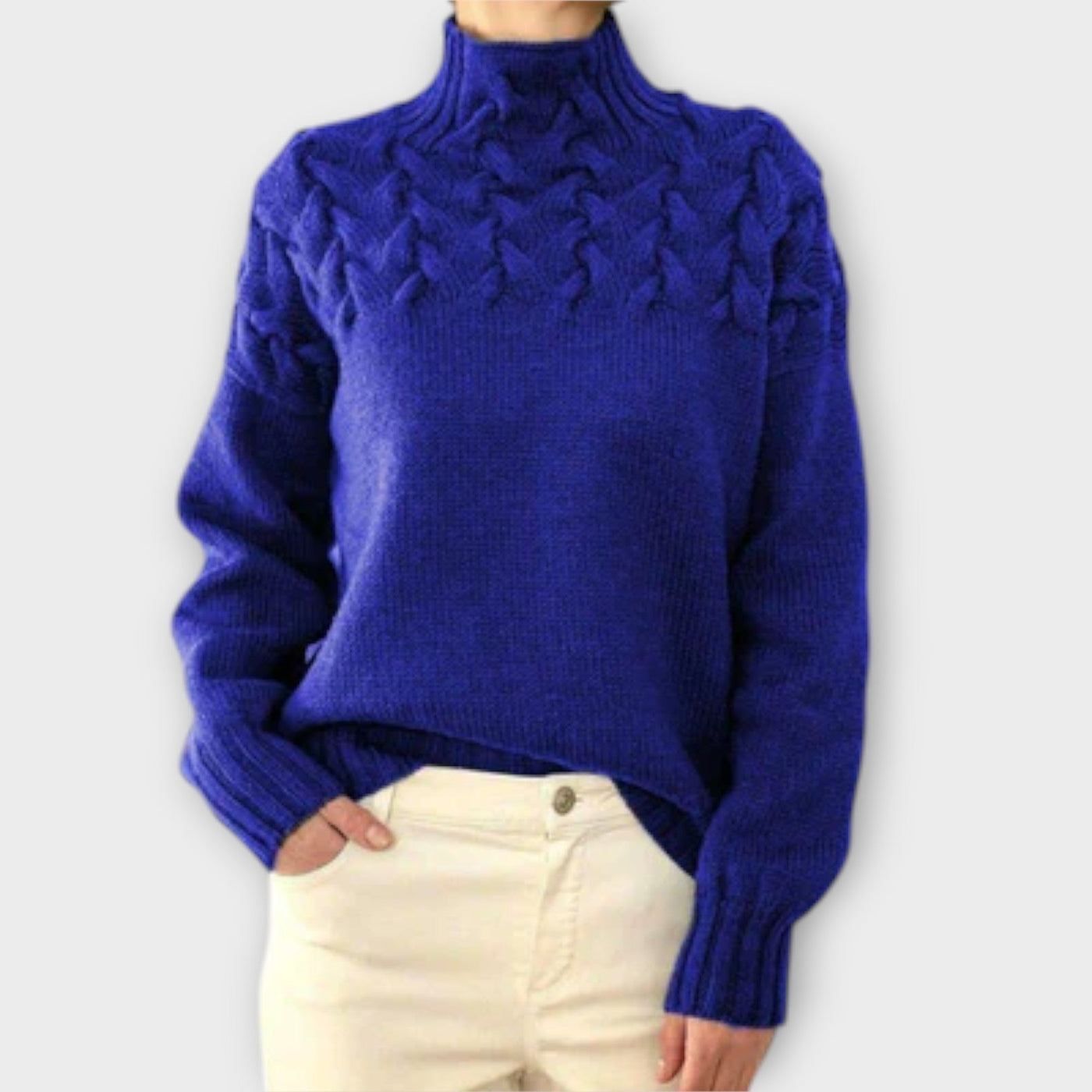 Eva - Damepullover med fletstrik-detalje