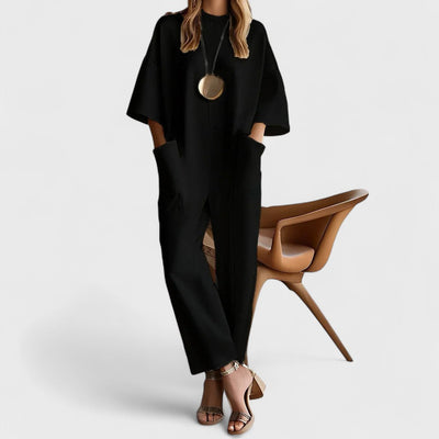Emmy - Elegant jumpsuit med korte ærmer