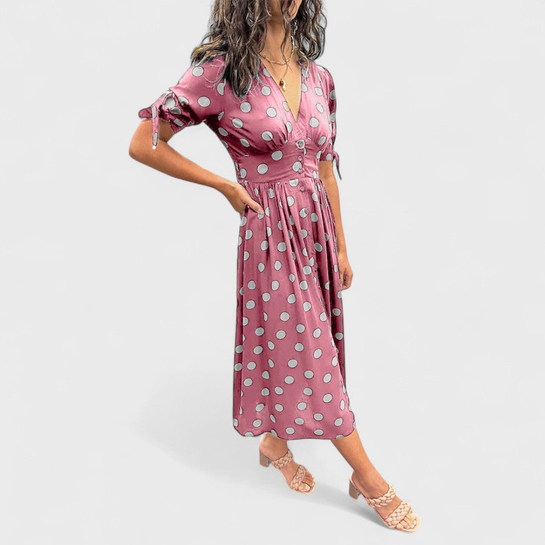 Monique - Elegant Kjole med Prikker