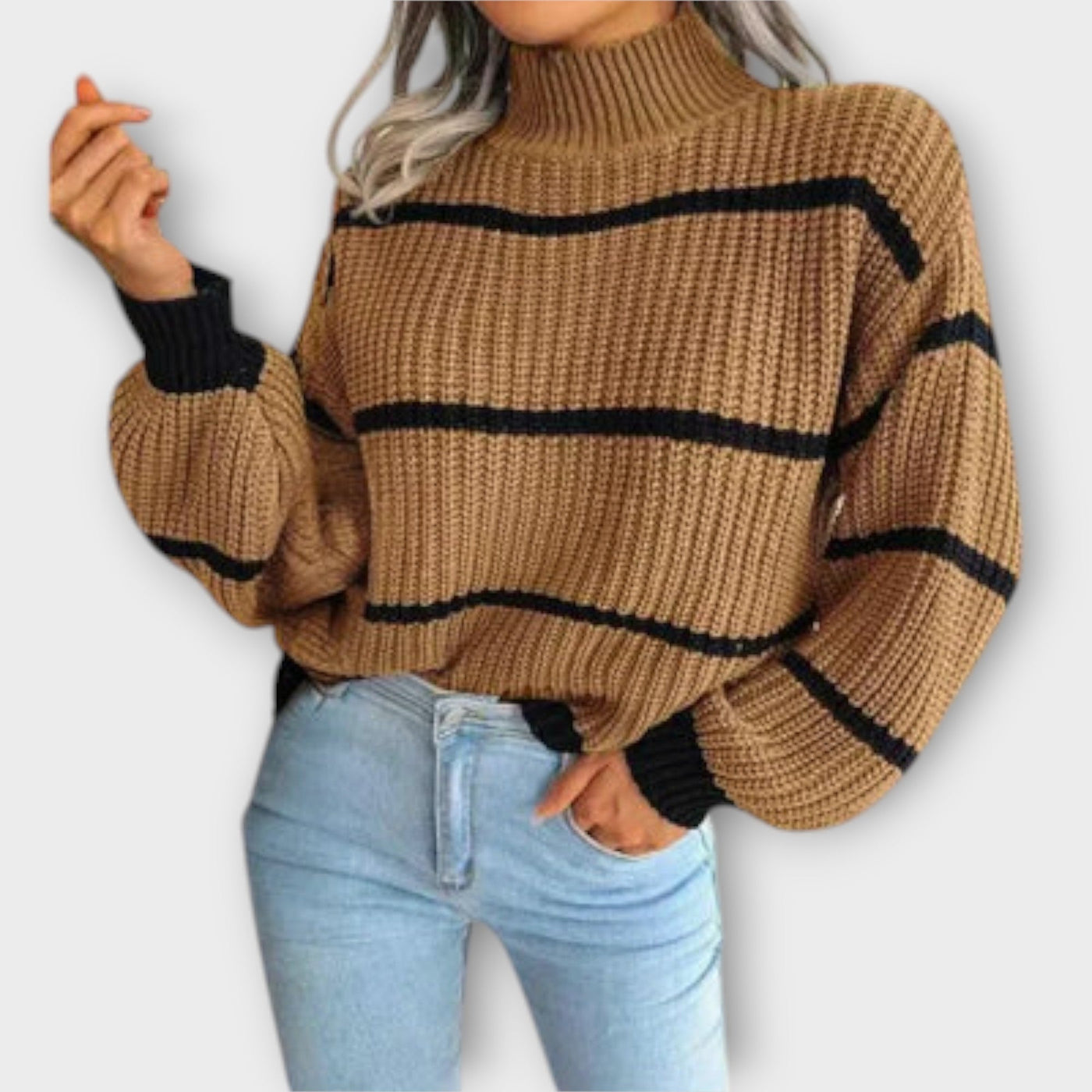 Chavala - Rullekrave sweater med striber