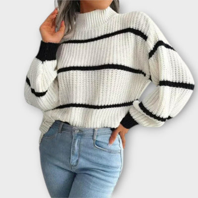Chavala - Rullekrave sweater med striber