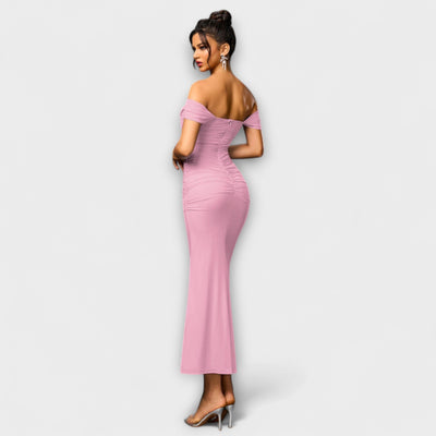 Ione - Off-Shoulder Raffung Bodycon Kjole