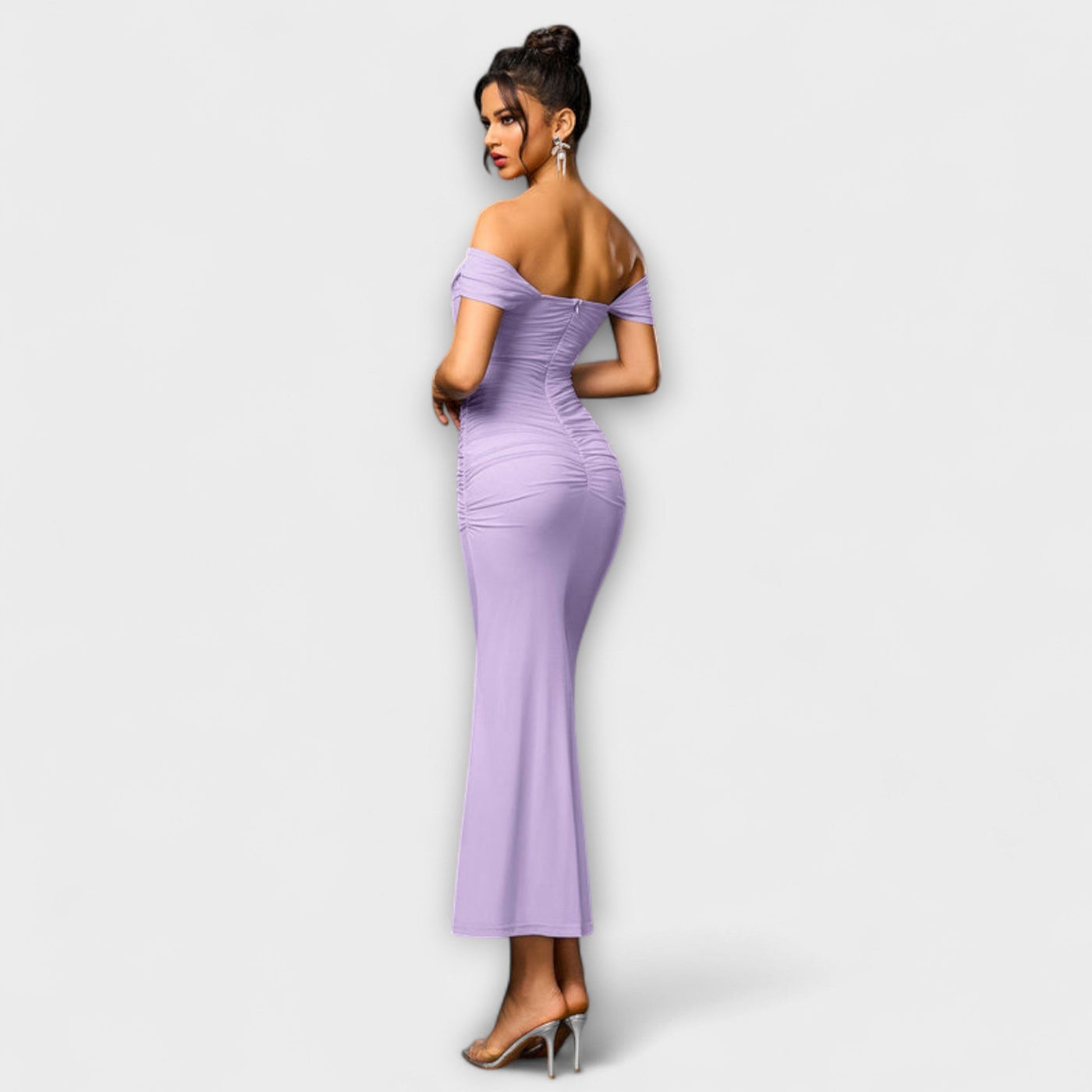 Ione - Off-Shoulder Raffung Bodycon Kjole