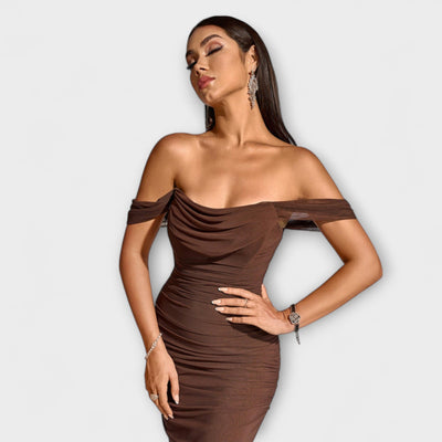 Ione - Off-Shoulder Raffung Bodycon Kjole