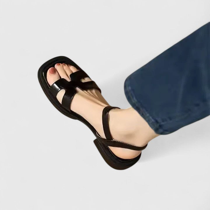 Deliane - Elegante Flade Sandaler