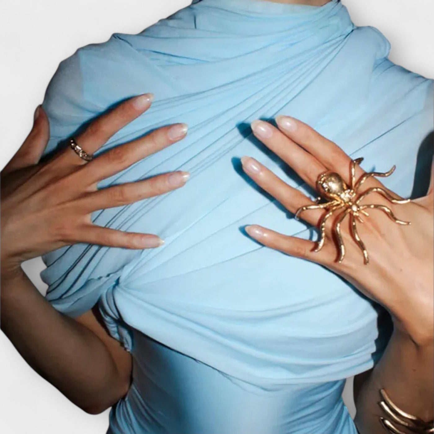 Lang kjole med rullekrave