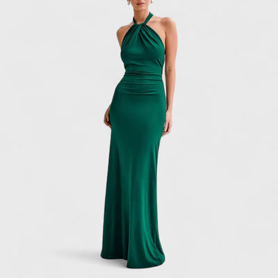 Klara – Curvy kjole i silke med halterneck